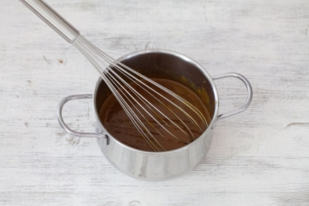 Preparazione Panna cotta senza colla di pesce - Fase 1 Preparazione Panna cotta senza colla di pesce - Fase 1