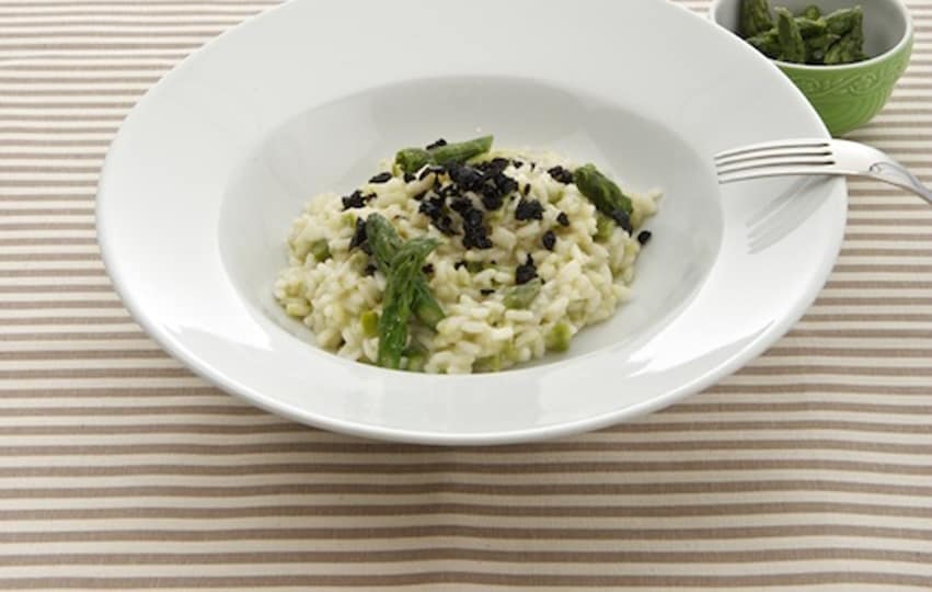 Risotto asparagi e olive ricetta