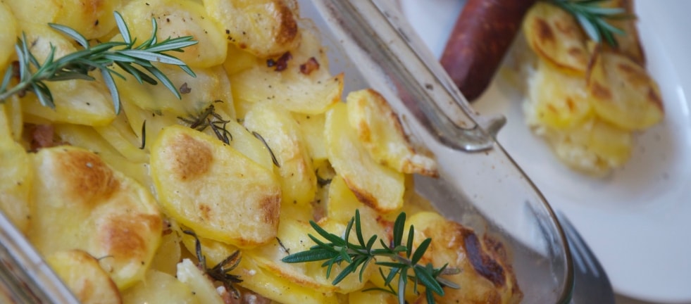 Tortino di patate con pancetta e rosmarino ricetta