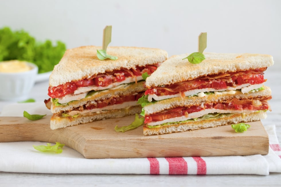 Club sandwich ricetta