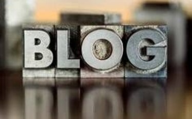 Il Sabato del Villaggio | La lunga morte del signor Blog