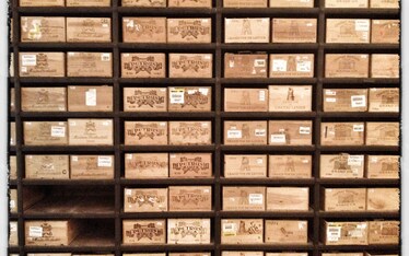 Chiudetemi nella cantina del Palais Coburg e buttate la chiave. Non soffrirò. Ma armatemi di cavatappi.