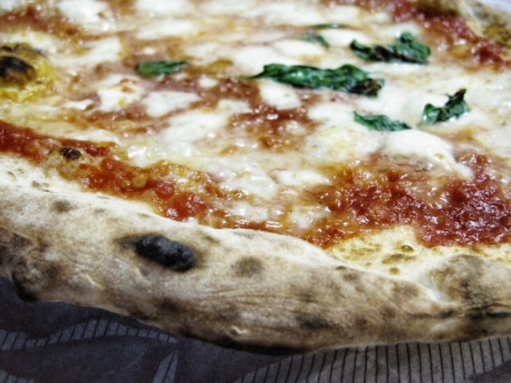 Il Sabato del Villaggio | Asseverato che le pizze <em>gurmè</em> ci hanno gonfiato le tasche, ora tocca ai panini. Ci mancano solo le piadine.