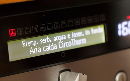 Vinci un forno VarioSteam di NEFF con il Cucchiaio d'Argento: come fare.