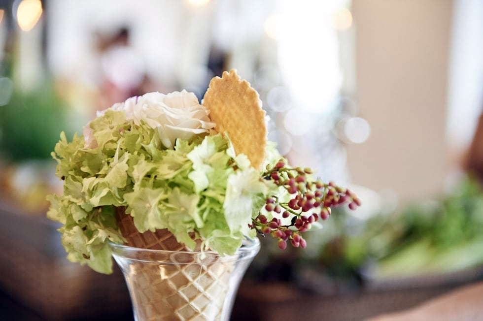 Composizioni floreali per la tavola: il gelato di fiori!