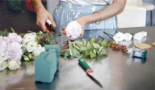 Composizioni floreali per la tavola: il gelato di fiori!