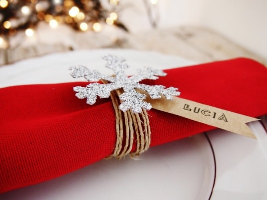 Segnaposto fai da te con fiocco di neve