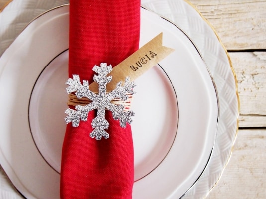 Segnaposto fai da te con fiocco di neve
