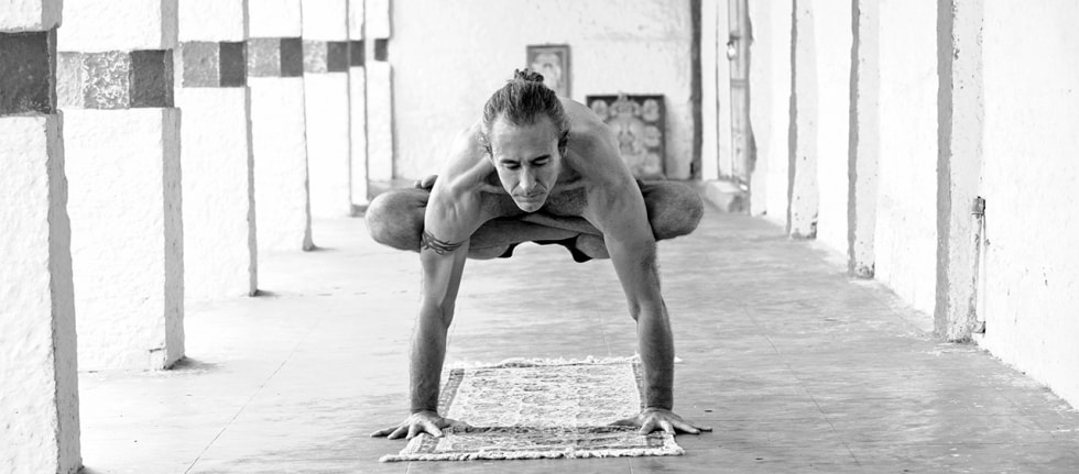 10 cose che forse non sai sullo yoga. L'intervista a Gabriele Severini