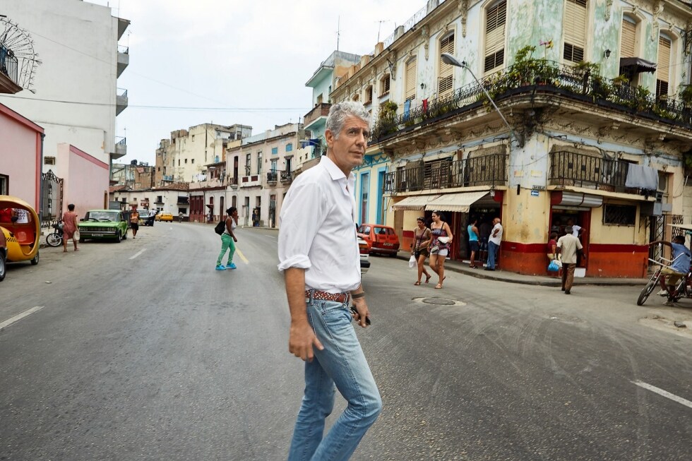 Addio ad Anthony Bourdain: il famoso chef è morto suicida a 61 anni