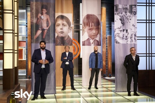 Cos'è successo nella terza puntata di MasterChef 8: colori, ricordi d'infanzia e tris di uova 