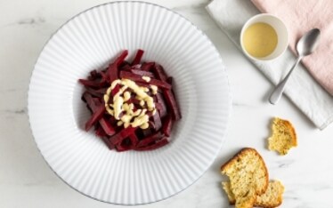 15 ricette facili e creative per non sottovalutare mai più la barbabietola