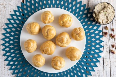 34 ricette sfiziosissime per l'aperitivo. Cin cin!