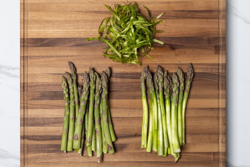 Come pulire gli asparagi in modo veloce e pratico spiegato per bene!