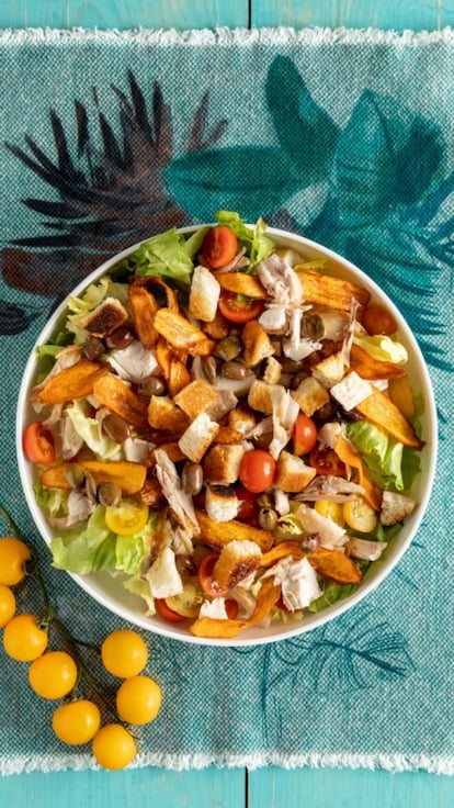 15 insalate di pollo sfiziose e perfette per la bella stagione