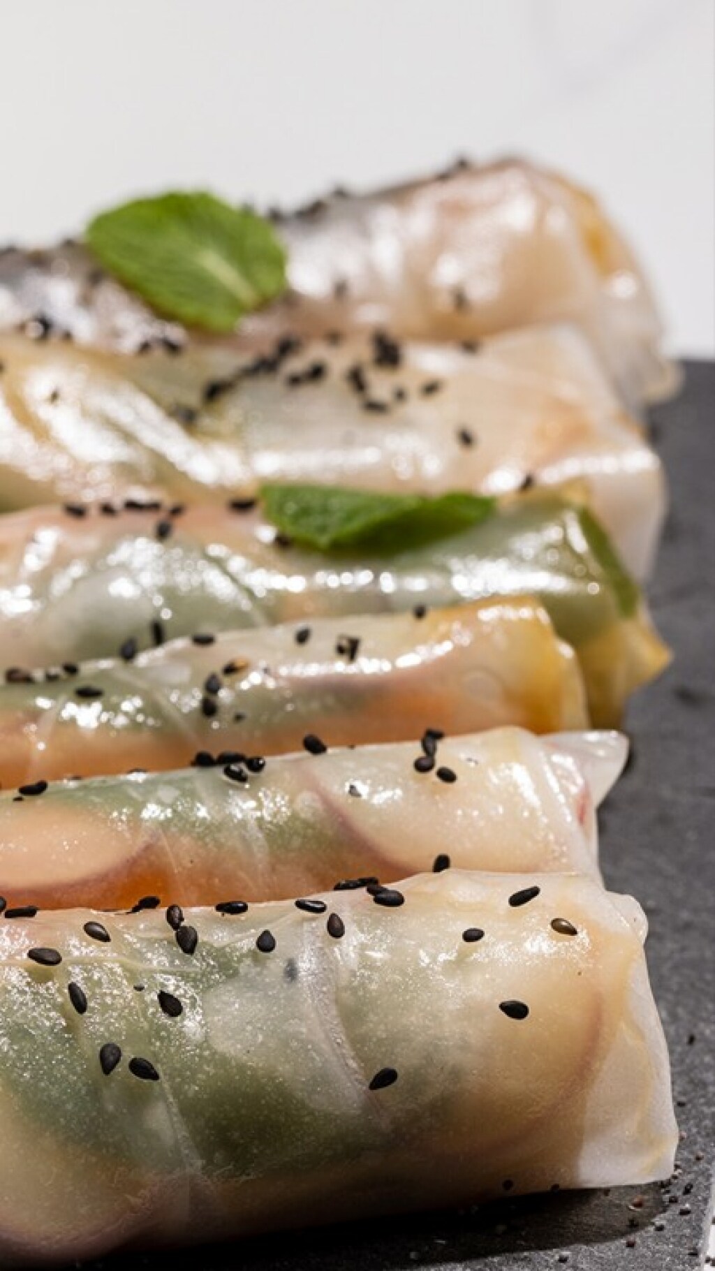 Cosa sono gli involtini estate? Un piatto bello e leggero che attira gli sguardi e conquista il palato