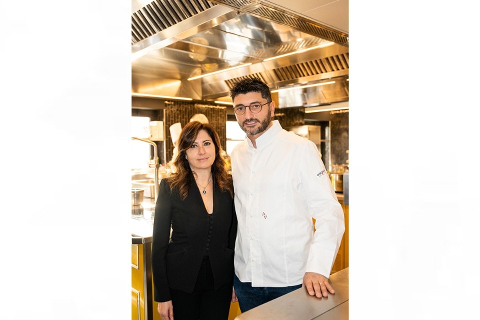 illy reinventa l’esperienza del caffè al bar con Illetta,  la macchina professionale firmata da Antonio Citterio