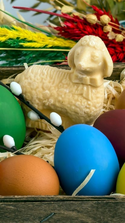 Gli agnelli dolci di Pasqua: storia della tradizione che è diventata un meme