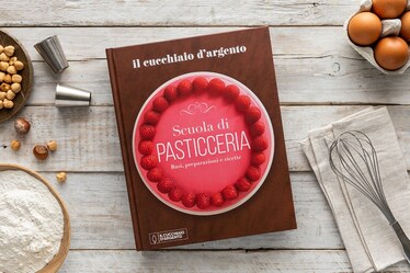 A scuola di pasticceria con il nuovo libro del Cucchiaio d'Argento