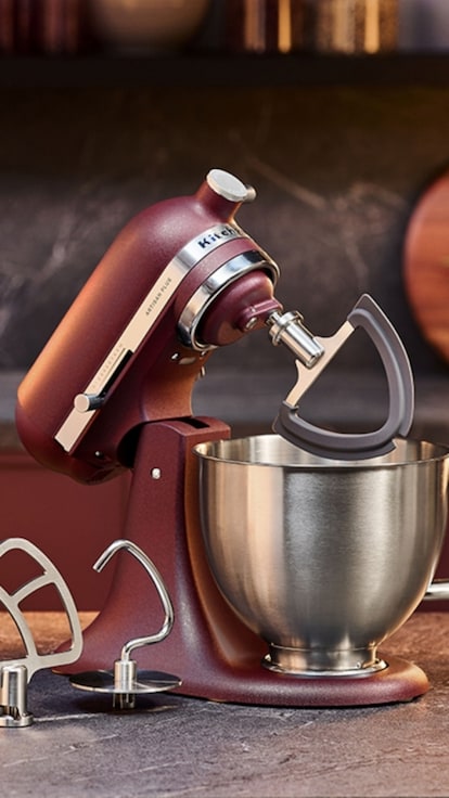 Nuova KitchenAid Artisan Plus: ecco come cambia la planetaria tra design e creatività