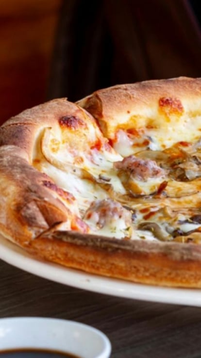 La pizza Tokyo style di Tsubasa Tamaki sta conquistando il mondo: perché tutti ne parlano