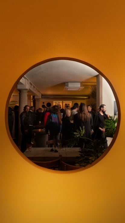 Perché tutti parlano di UFO Milano, il listening bar di SoPra dove si gioca a bocce