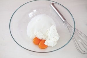 Preparazione Torta leggera al cioccolato - Fase 1