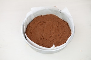 Preparazione Torta leggera al cioccolato - Fase 3