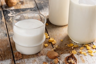 Latte e yogurt fanno bene o male? Ne abbiamo parlato con una dietista di Humanitas