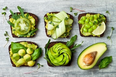 Come scegliere l’avocado buono, quanto pagarlo e dove si coltiva in Italia