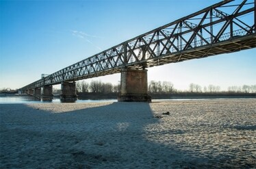Siccità, acqua razionata, agricoltura in crisi: cosa sta succedendo nel momento peggiore di sempre