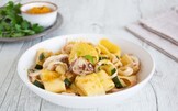 Calamarata con bottarga di tonno, zucchine e calamari