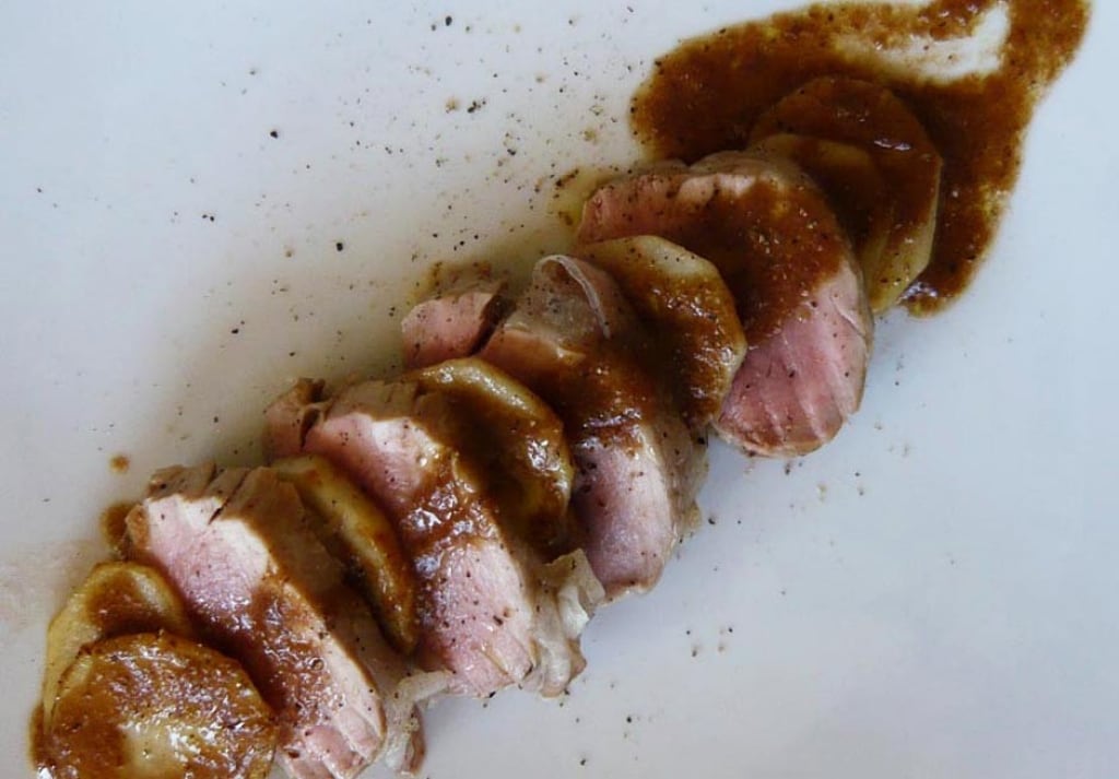 Ricetta Filetto di Maiale con Pancetta, Patate e Salsa al Valpolicella