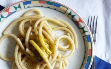 Maccheroncini con carbonara alla majonese