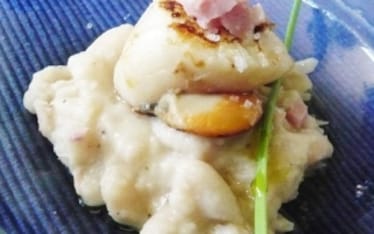 Capesante con Purè di Fagioli e Mortadella