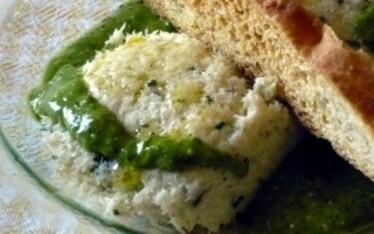 Quenelles di baccalà con salsa al prezzemolo