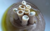 Polenta di castagne, rigatoni integrali e ricotta