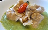 Ravioli integrali di coniglio e salsa di broccoli