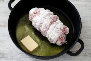 Preparazione Arrosto di vitello al latte - Fase 1