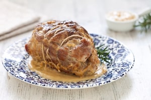 Preparazione Arrosto di vitello al latte - Fase 4