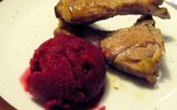Braciole di agnello con gelato di rape rosse