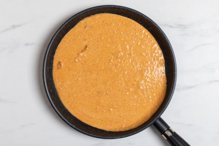 Preparazione Bucatini con salsa ai peperoni - Fase 3 Preparazione Bucatini con salsa ai peperoni - Fase 3