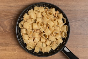 Preparazione Calamarata con crema di ceci - Fase 2