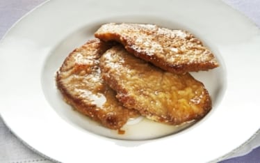 Cotolette di vitello al consumato di brodo