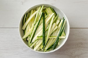 Preparazione Zucchine fritte alla romana - Fase 1