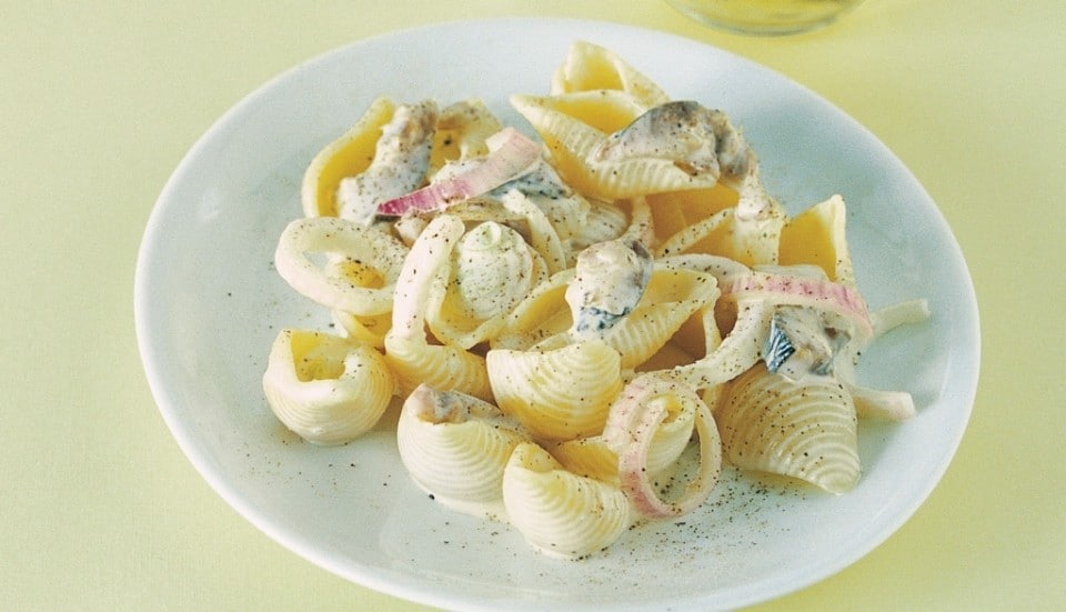 Conchiglie ai filetti di trota ricetta