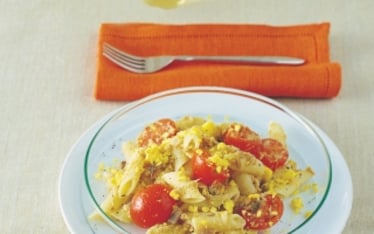Mezze penne al tonno e pomodorini