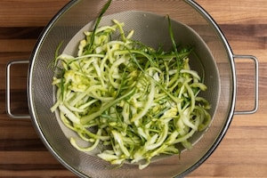 Preparazione Insalata di puntarelle - Fase 2