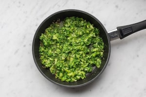 Preparazione Orecchiette con i broccoli - Fase 2