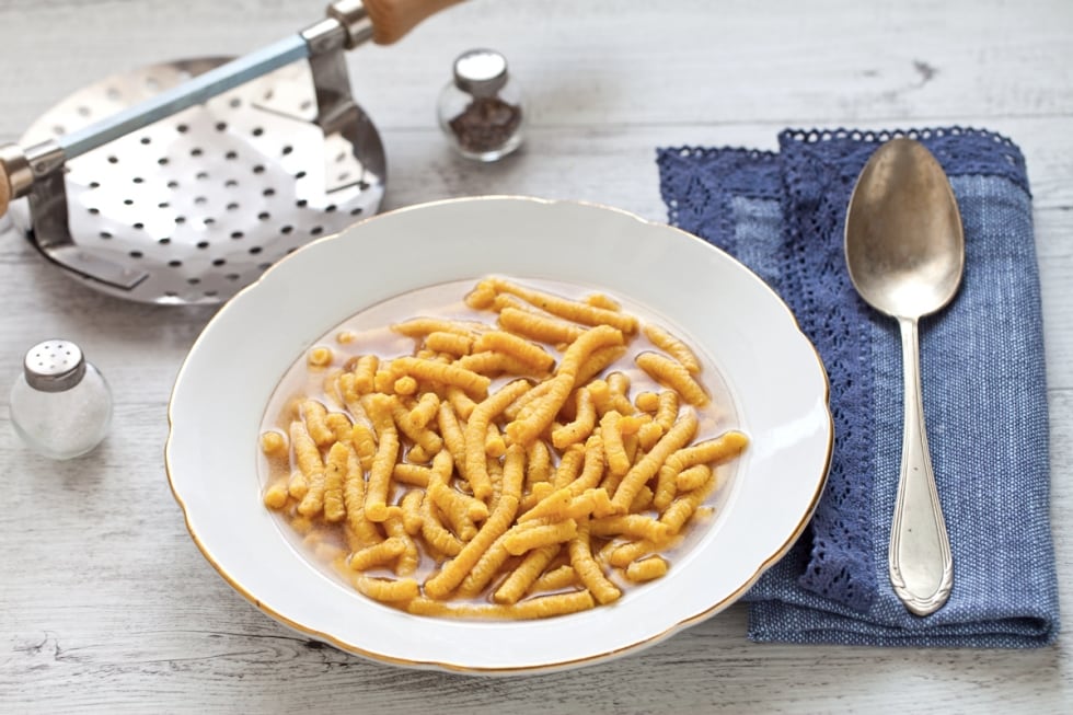 Passatelli in brodo ricetta